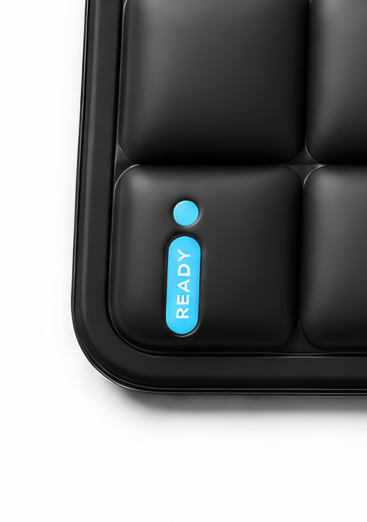 Kelvin™ sewn-edge thermochromic indicator badge showing the 10 to 12°C therapeutic window
